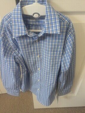 Cat & Jack Light Blue and White Plaid Dress Shirt. Size 6/7